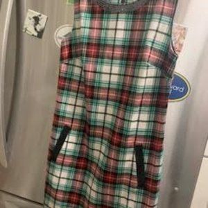 Women's Vineyard Vines dress - perfect for the holidays; size 4